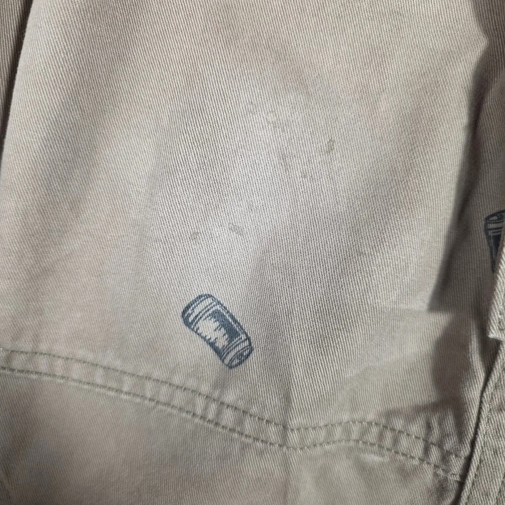 Wrangler embrace laid